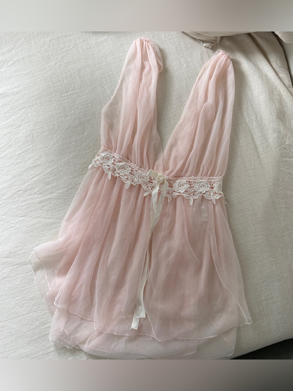 Vintage Delicates Sheer Blush Pink Babydoll Negligee Top Lace Ribbon Rosette L